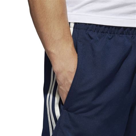 adidas kurze hose 3 streifen herren|Adidas kurze hosen herren.